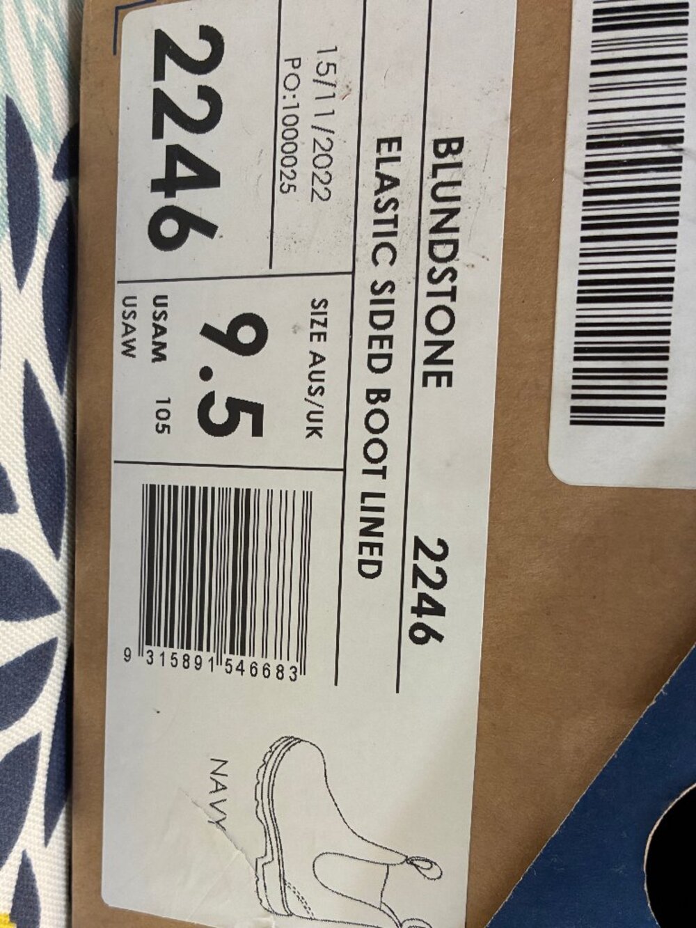 Blundstone Elastic Side Boot Lined (AUS/UK Size 9.5, US Size 10.5) - Picture 2 of 6